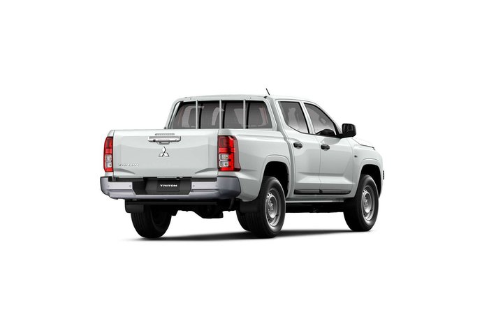 2023 Mitsubishi Triton GLX