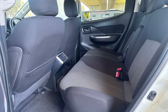 2023 Mitsubishi Triton GLS