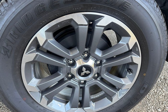 2023 Mitsubishi Triton GLS