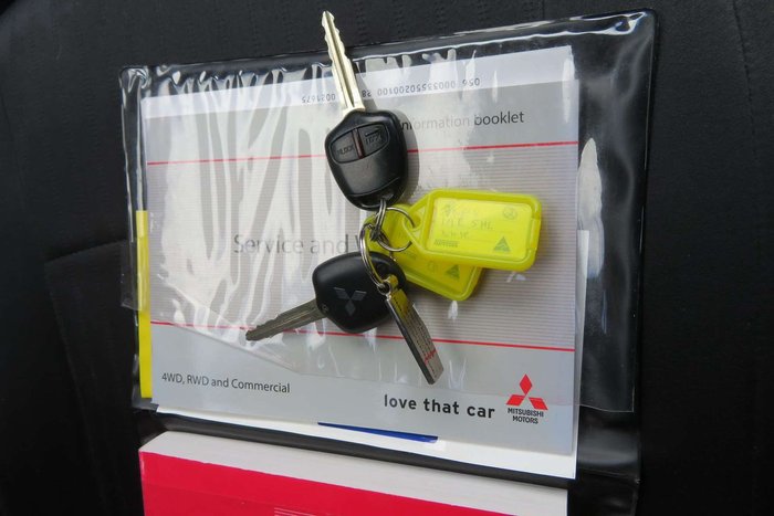 2012 Mitsubishi Pajero GLX-R