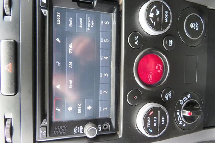 2013 Suzuki Grand Vitara Urban Navigator