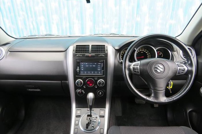 2013 Suzuki Grand Vitara Urban Navigator