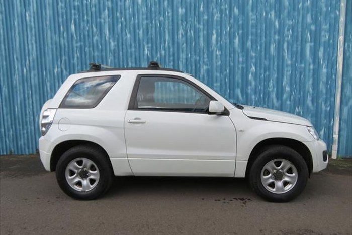 2013 Suzuki Grand Vitara Urban Navigator