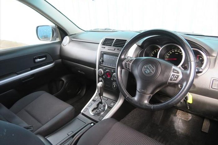 2013 Suzuki Grand Vitara Urban Navigator