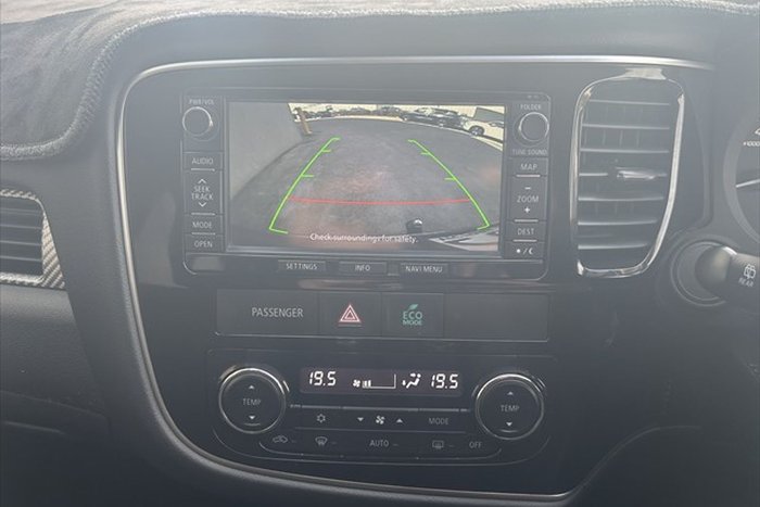 2015 Mitsubishi Outlander XLS