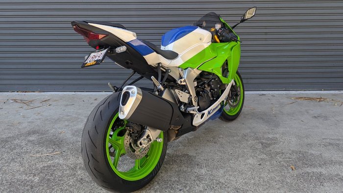 2024 Kawasaki NINJA ZX-6R (636) KRT EDITION Green