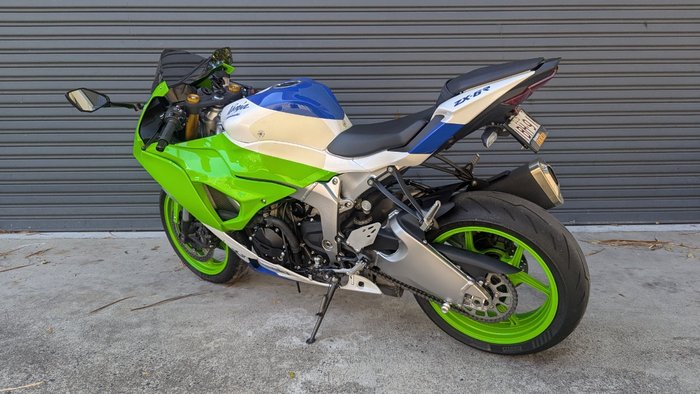 2024 Kawasaki NINJA ZX-6R (636) KRT EDITION Green