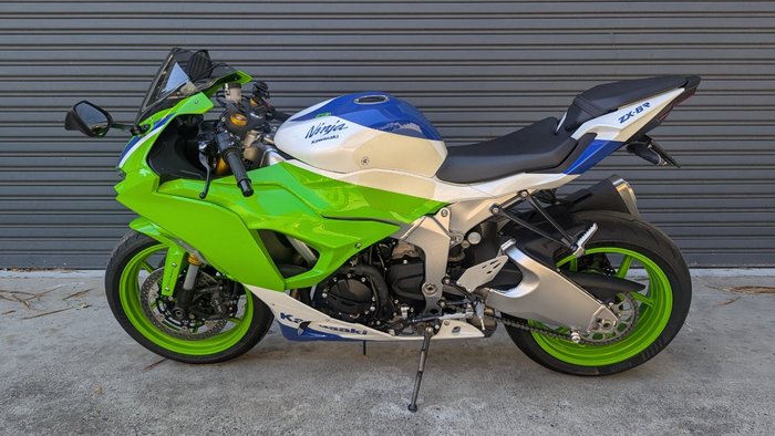 2024 Kawasaki NINJA ZX-6R (636) KRT EDITION Green