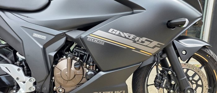 2023 Suzuki GIXXER BLACK