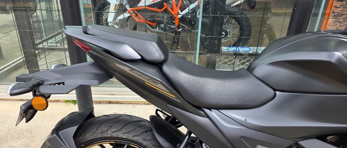 2023 Suzuki GIXXER BLACK