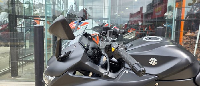 2023 Suzuki GIXXER BLACK