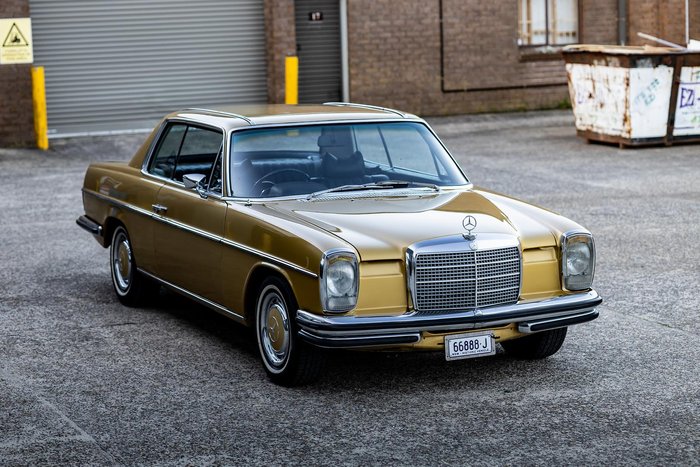 1973 Mercedes-Benz 280CE W114 Gold
