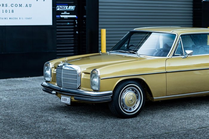 1973 Mercedes-Benz 280CE W114 Gold