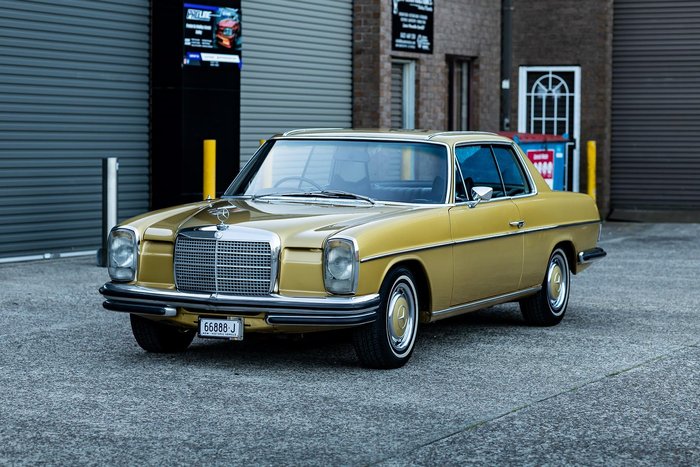 1973 Mercedes-Benz 280CE W114 Gold