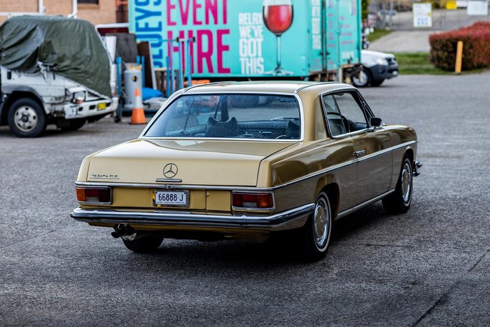 1973 Mercedes-Benz 280CE W114 Gold