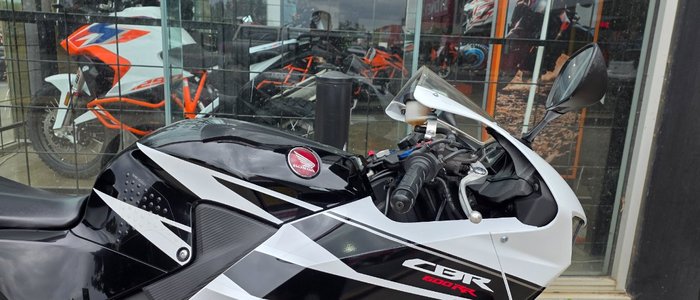 2016 Honda CBR600RR BLACK