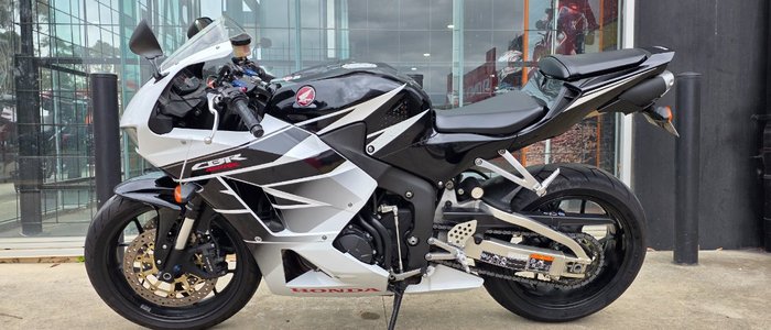 2016 Honda CBR600RR BLACK