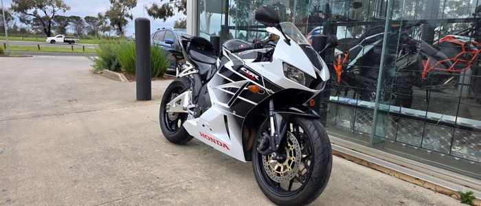 2016 Honda CBR600RR BLACK