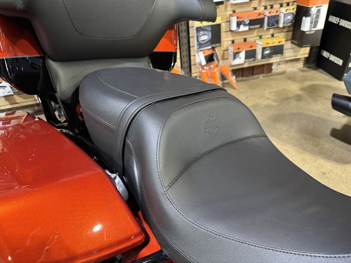 2025 HARLEY-DAVIDSON STREET GLIDE ULTRA 117 (FLHXU) ROAD WHISKEY FIRE