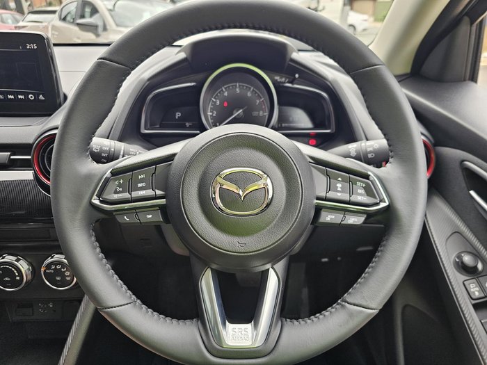 2025 Mazda 2 G15 Evolve