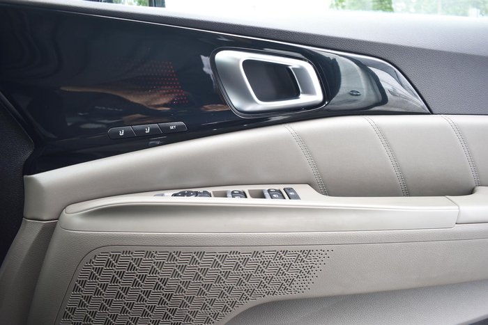 2024 Kia Carnival GT-Line HEV KA4 PE MY25 Snow White Pearl