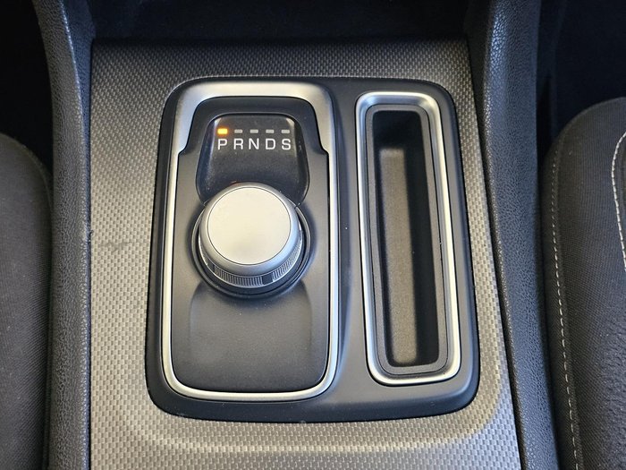 2021 Chrysler 300 SRT Core LX MY21 Bright White