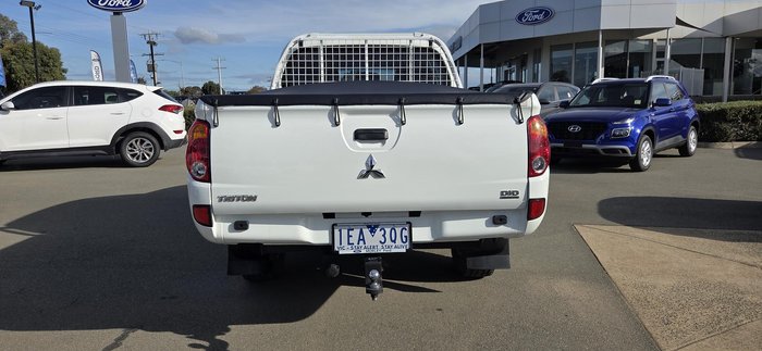 2014 Mitsubishi Triton GLX MN MY15 4X4 Dual Range White