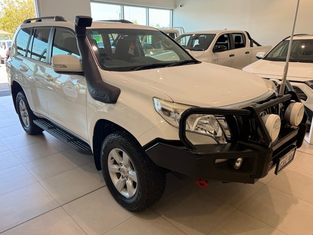 2016 TOYOTA LANDCRUISER