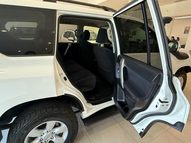 2016 TOYOTA LANDCRUISER