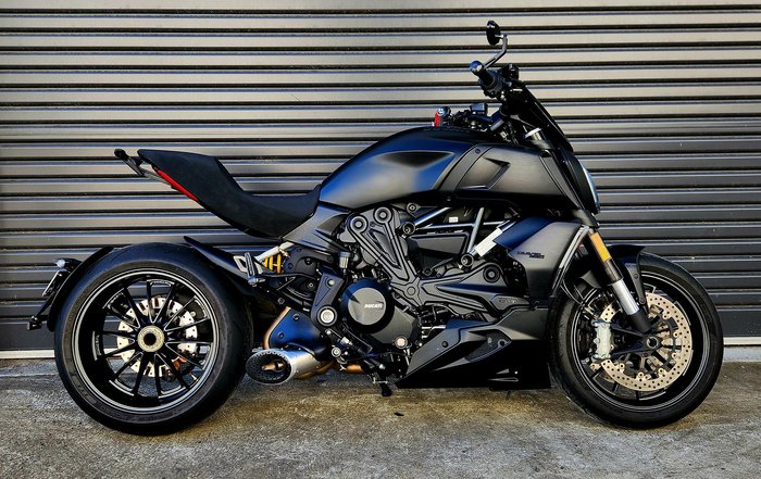 2020 Ducati Diavel 1260 Diavel Black