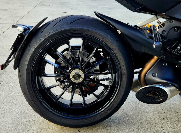 2020 Ducati Diavel 1260 Diavel Black