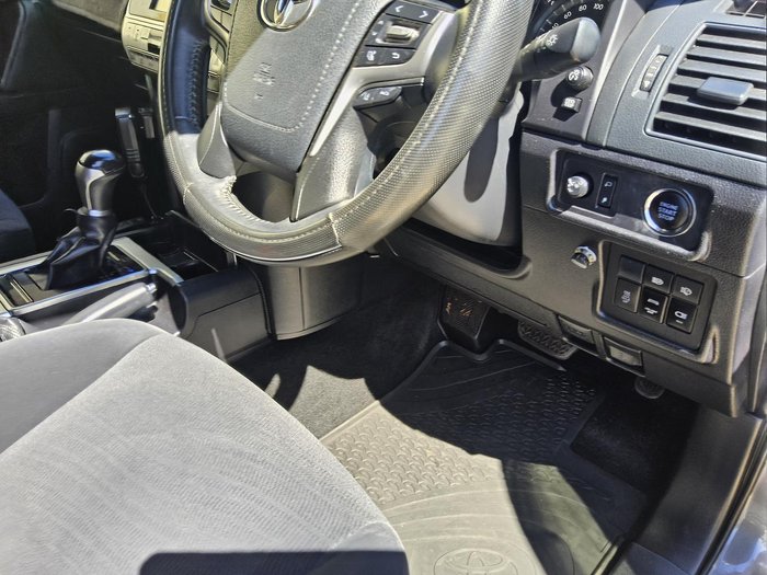 2017 Toyota Landcruiser Prado GXL GDJ150R 4X4 Dual Range Graphite