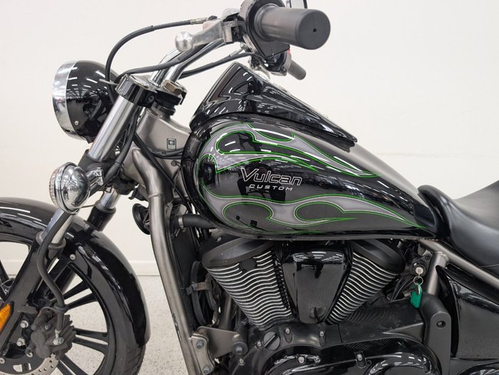 2015 Kawasaki VULCAN 900 (VN900) CLASSIC Black