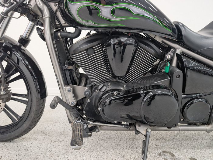 2015 Kawasaki VULCAN 900 (VN900) CLASSIC Black
