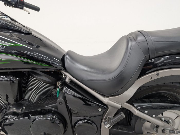 2015 Kawasaki VULCAN 900 (VN900) CLASSIC Black