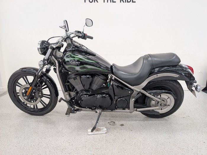 2015 Kawasaki VULCAN 900 (VN900) CLASSIC Black