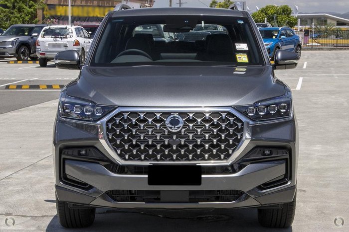 2025 KGM Rexton