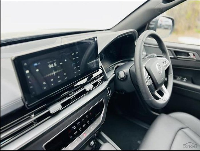 2025 KGM Musso Advance