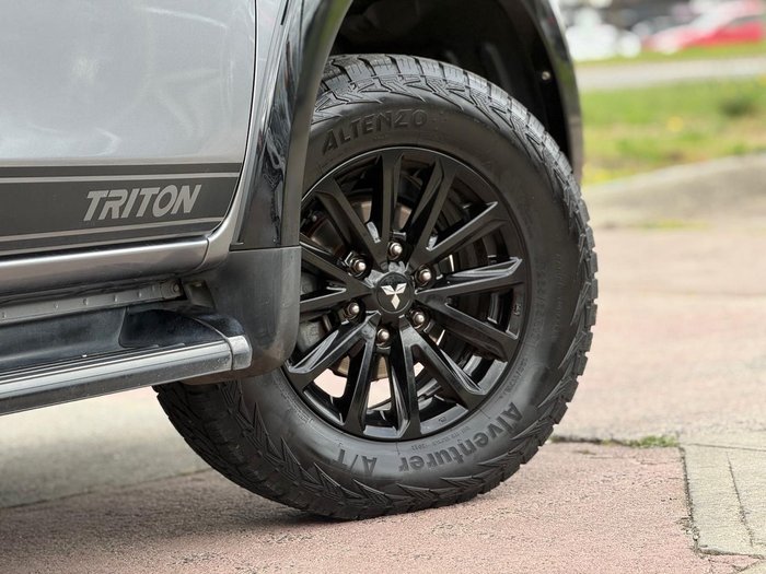 2018 Mitsubishi Triton Blackline MQ MY18 4X4 Dual Range Titanium