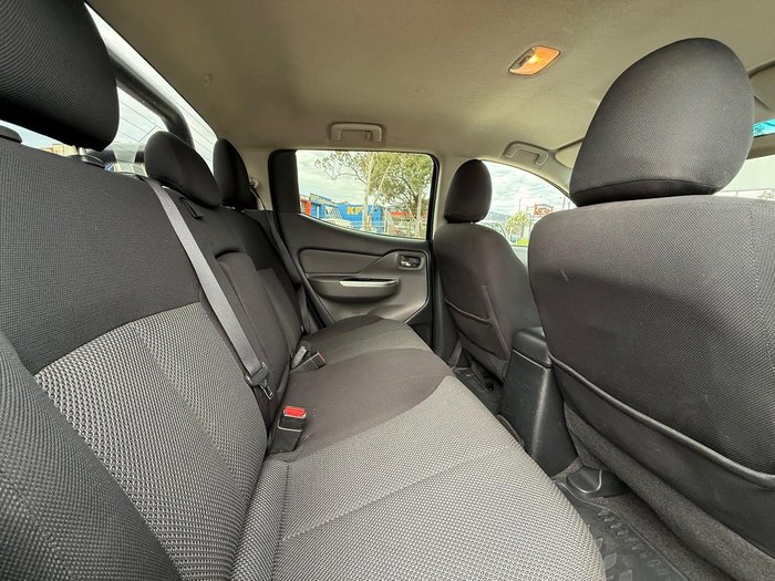 2018 Mitsubishi Triton Blackline MQ MY18 4X4 Dual Range Titanium