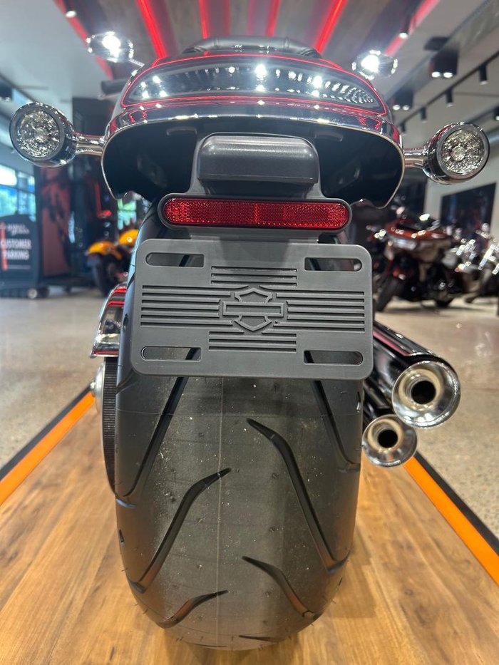 2025 Harley-Davidson Fat Boy Gray Ghost (FLSTFI) Softail