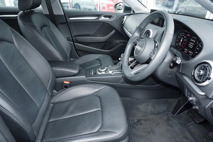 2020 Audi A3 35 TFSI S line plus