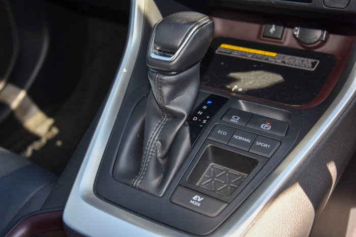 2020 Toyota RAV4 Cruiser AXAH52R Glacier White
