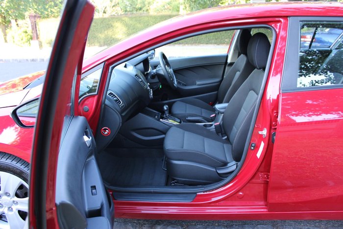 2017 Kia Cerato S YD MY17 Temptation Red