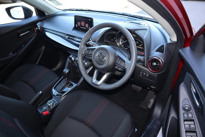 2025 Mazda 2 G15 Evolve