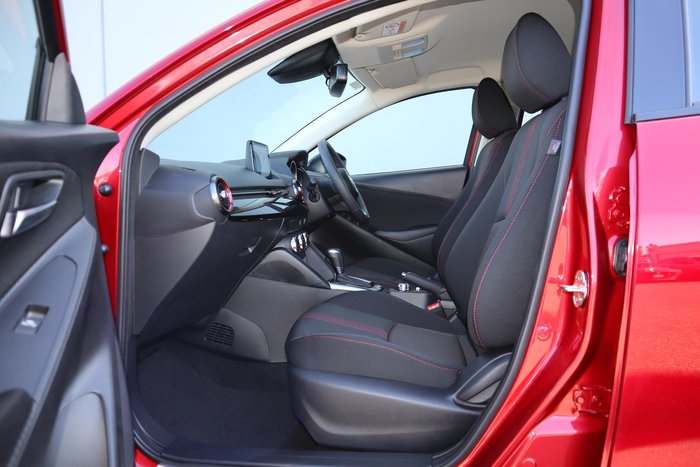 2025 Mazda 2 G15 Evolve