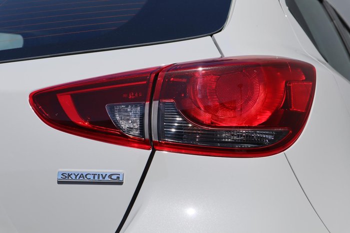 2025 Mazda 2 G15 Evolve