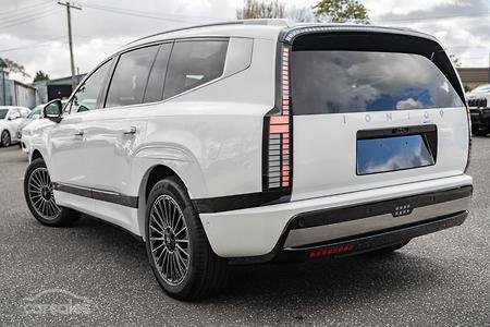 2025 Hyundai IONIQ 9 Calligraphy