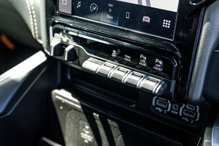 2023 RAM 1500 Laramie Sport RamBox