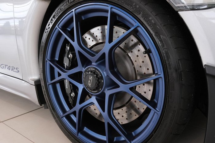 2023 Porsche 718 Cayman GT4 RS